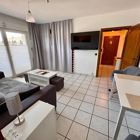 Buer-city Josef Mit Klimaanlage, Balkon Und Parkplatz Lägenhet Gelsenkirchen
